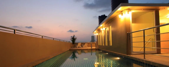 88-hotel-pool-phuket